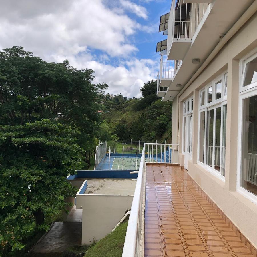 Marina Aguas De Hotel
