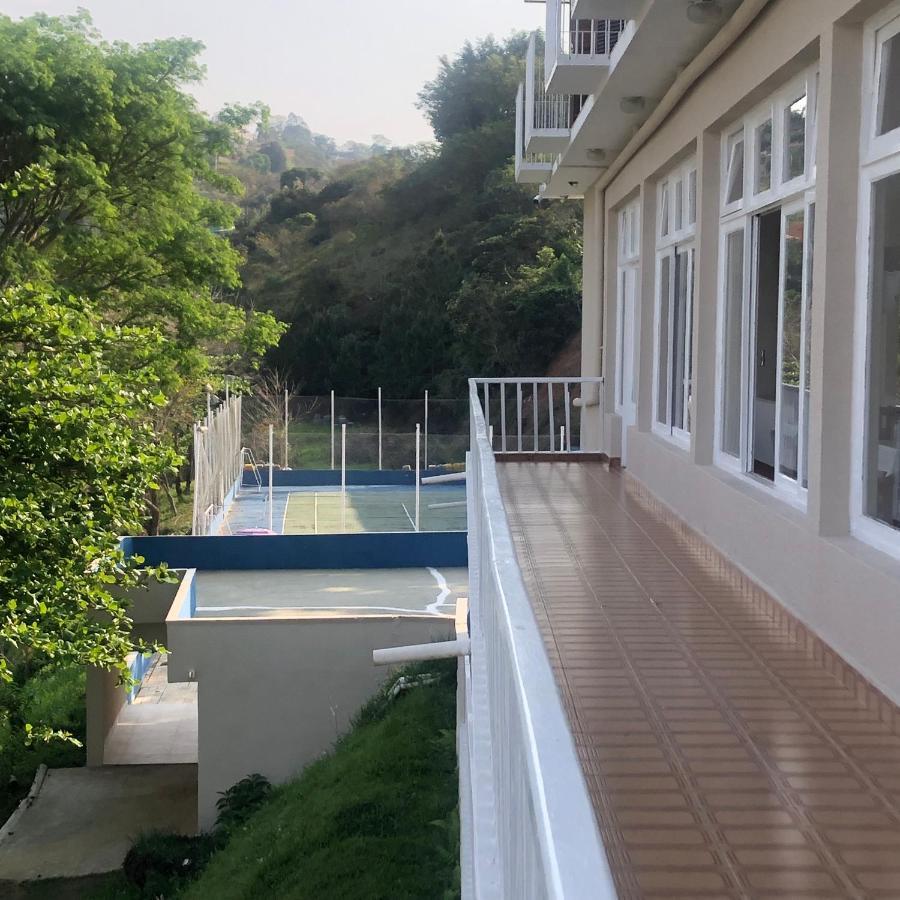 Hotel Marina Aguas De *